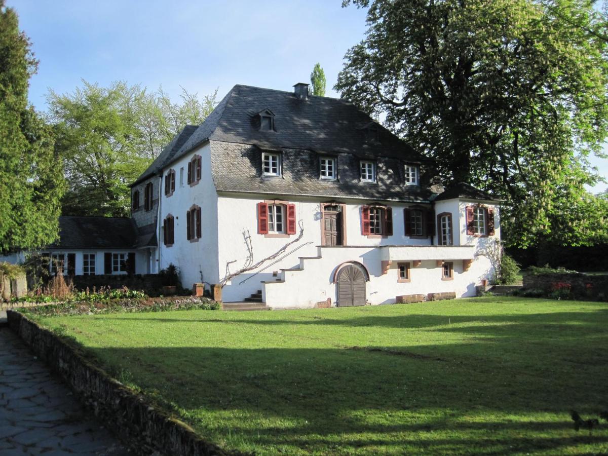 Ferienwohnung Weingut Villa Huesgen Am Moenchhof Traben-Trarbach Luaran gambar
