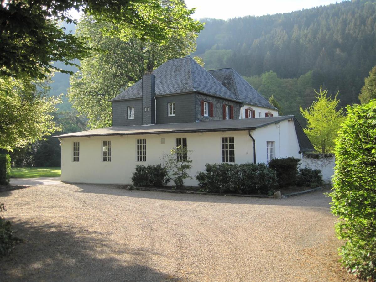 Ferienwohnung Weingut Villa Huesgen Am Moenchhof Traben-Trarbach Luaran gambar